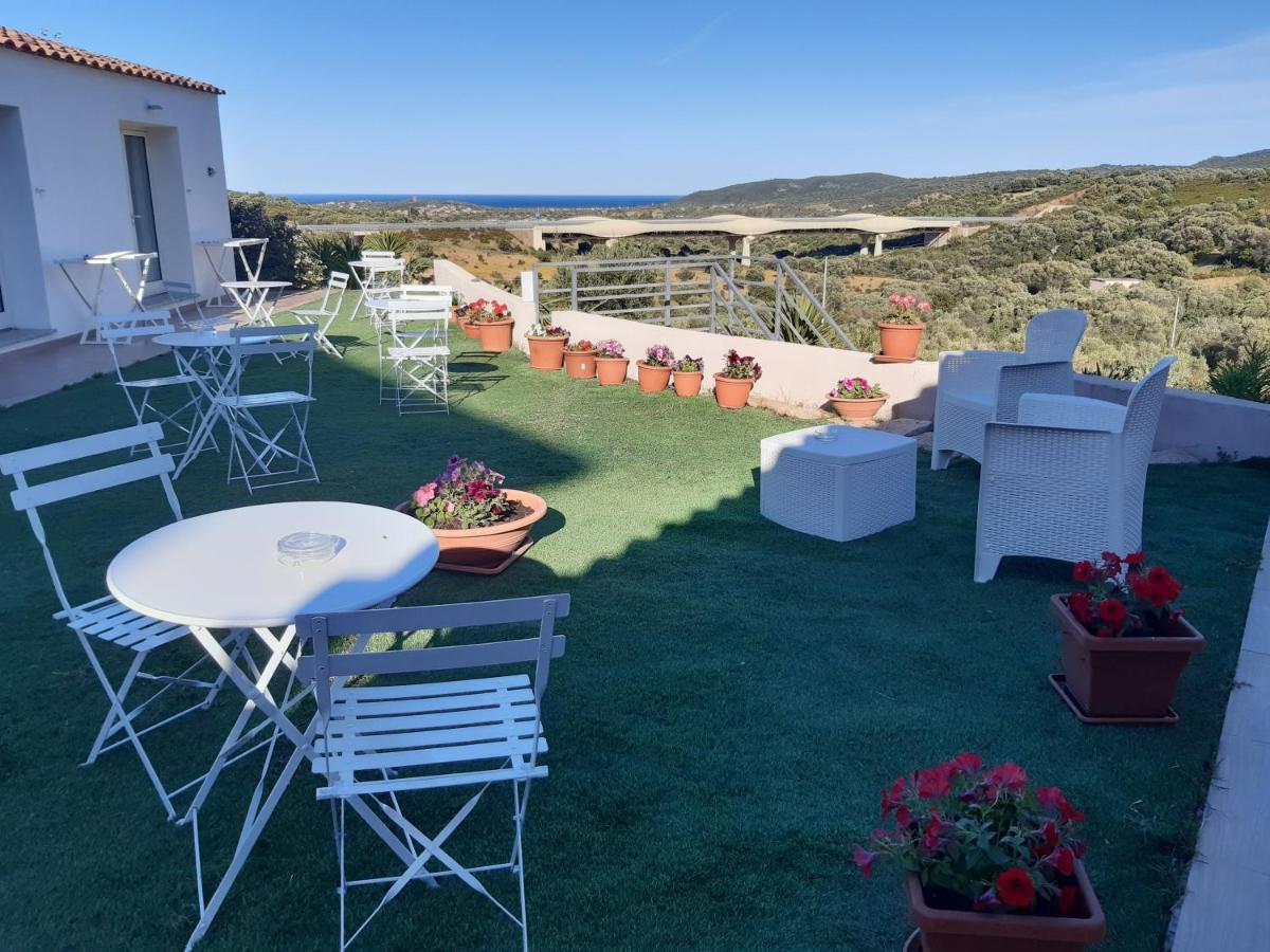 Sole&Sale Bed & Breakfast San Teodoro  Exterior photo