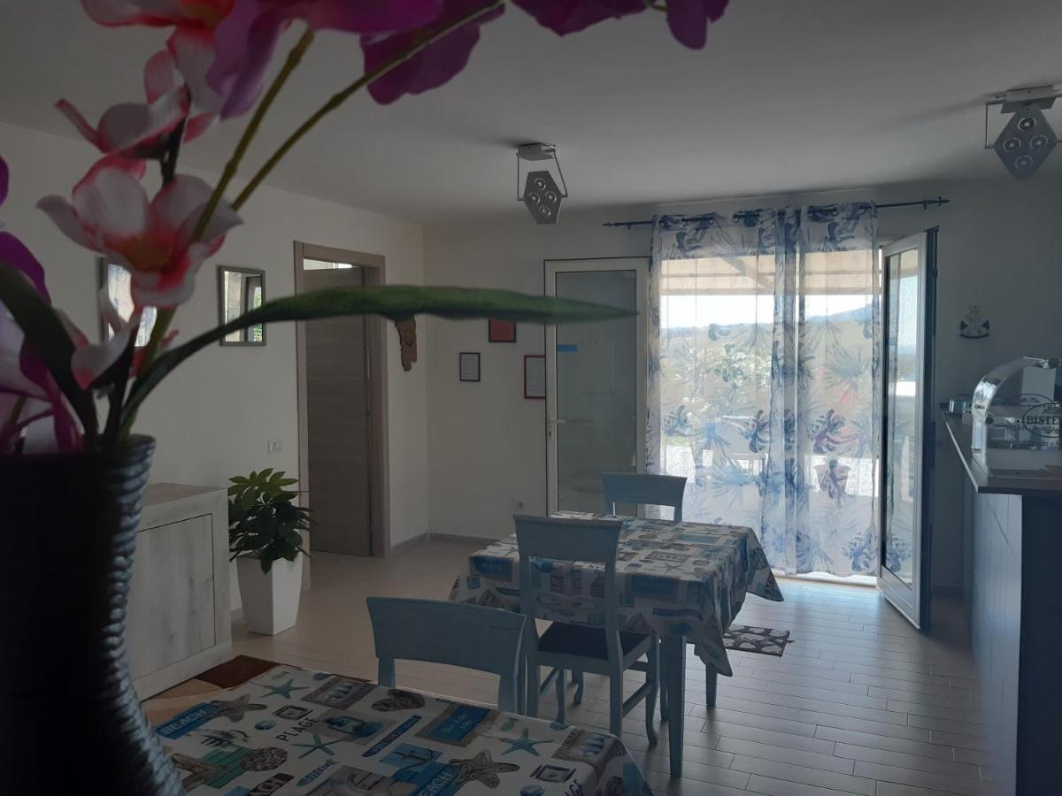 Sole&Sale Bed & Breakfast San Teodoro  Exterior photo